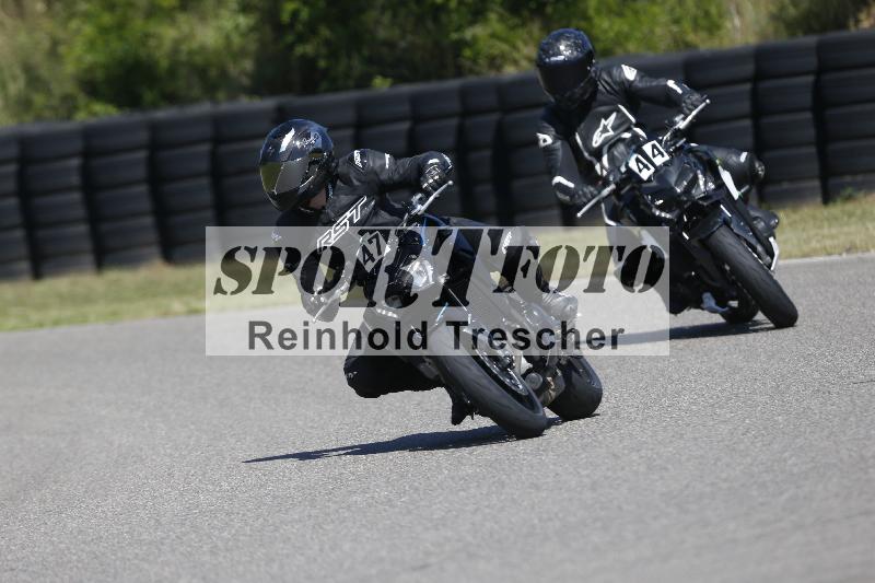 /15 22.05.2026  Plüss Moto Sport  Discover the Bike ADR /Gruppe gruen - Bike 1/44